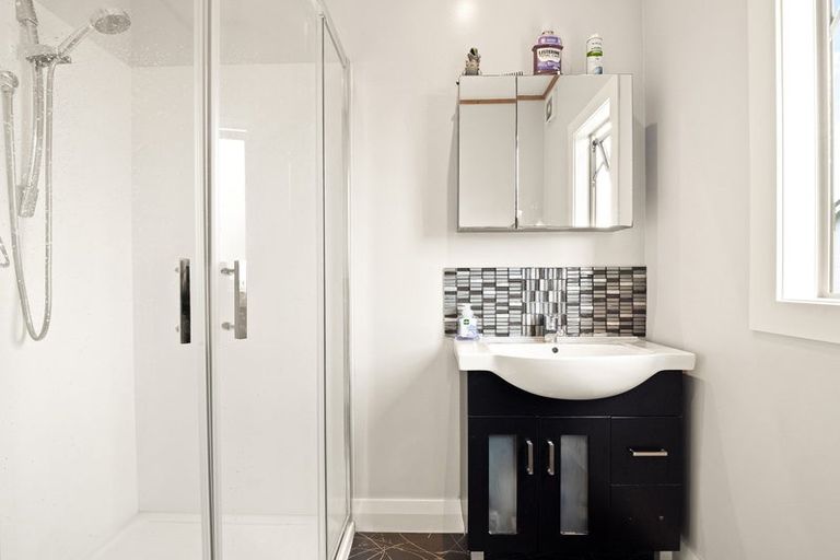 Photo of property in 1 Marshall Street, Bradford, Dunedin, 9011