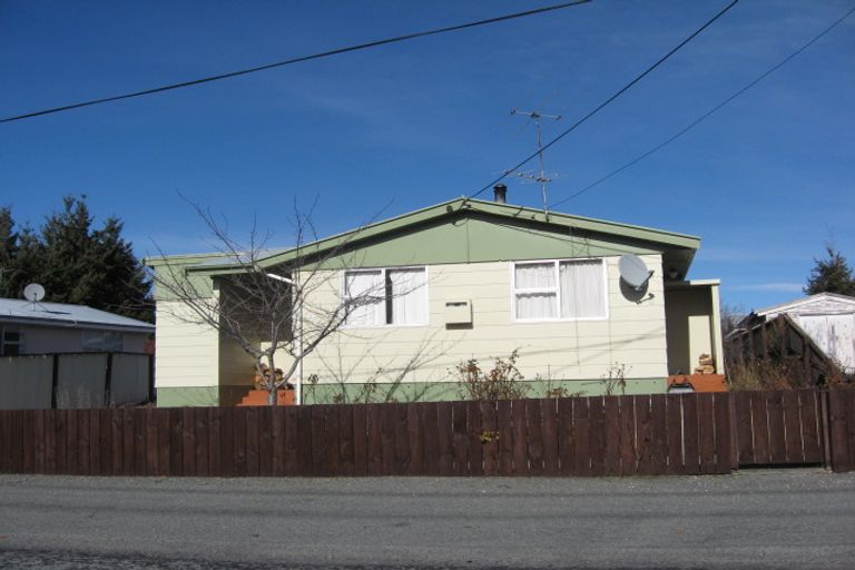 Photo of property in 8 Hopkins Road, Twizel, 7901