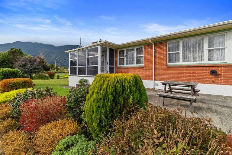 Photo of property in 1 Gordon Avenue, Te Aroha, 3320