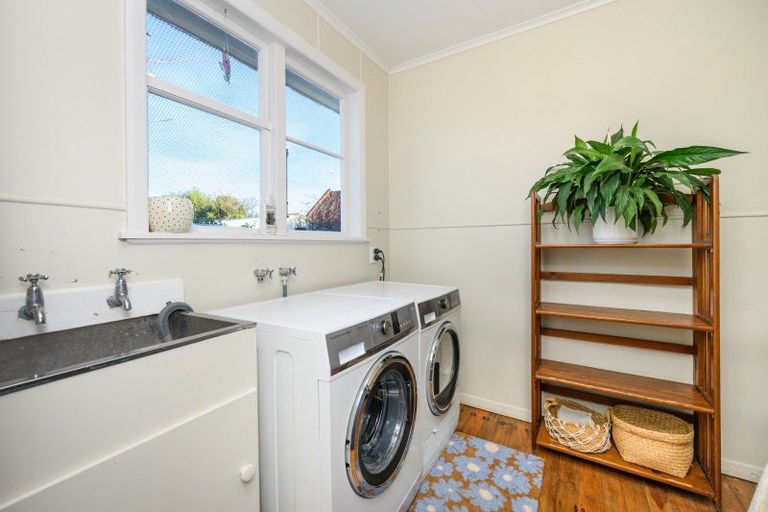 Photo of property in 15b Lifford Place, Awapuni, Palmerston North, 4412