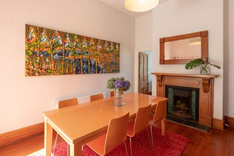 Photo of property in 200 Tinakori Road, Thorndon, Wellington, 6011