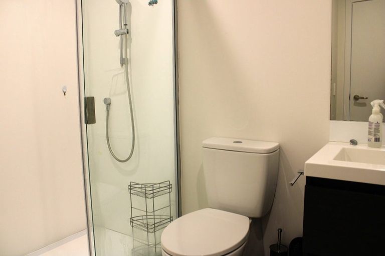 Photo of property in 16 Kauamo Close, Waiwhetu, Lower Hutt, 5010