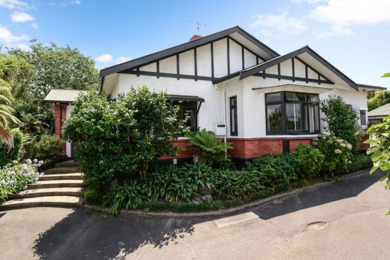Photo of property in 8 George Street, Claudelands, Hamilton, 3214