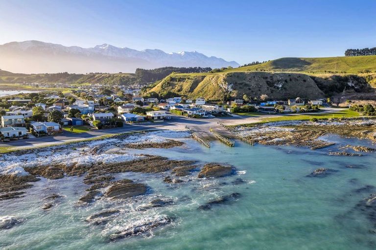 Photo of property in 67 South Bay Parade, South Bay, Kaikoura, 7300