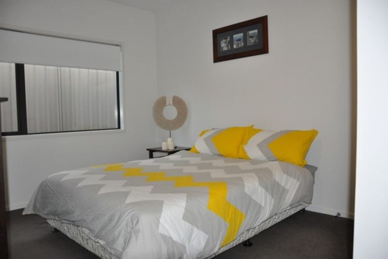 Photo of property in 11 Kirkpatrick Place, Havelock North, 4130