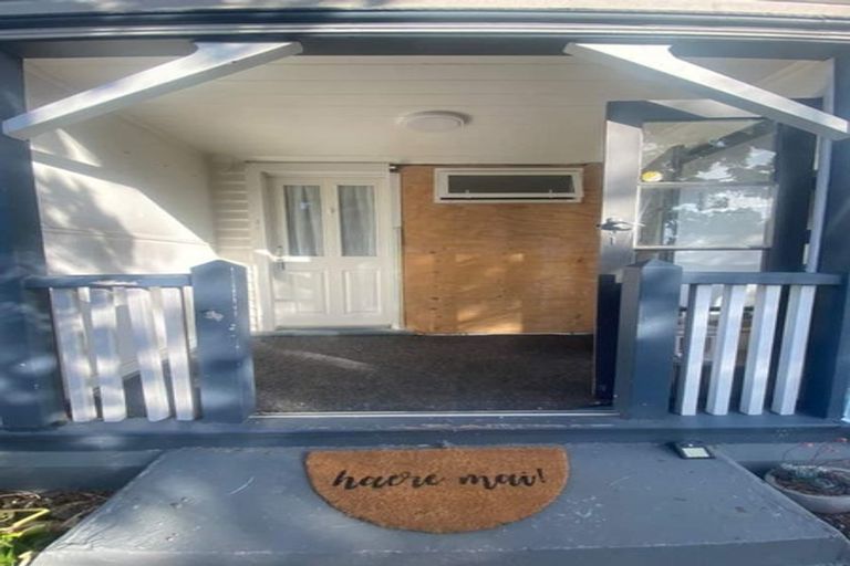 Photo of property in 2/75 Wildberry Street, Woolston, Christchurch, 8023