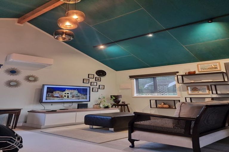 Photo of property in 8 Brasell Street, Fairfield, Lower Hutt, 5011