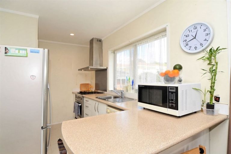 Photo of property in 3/41 Mason Street, New Lynn, Auckland, 0600