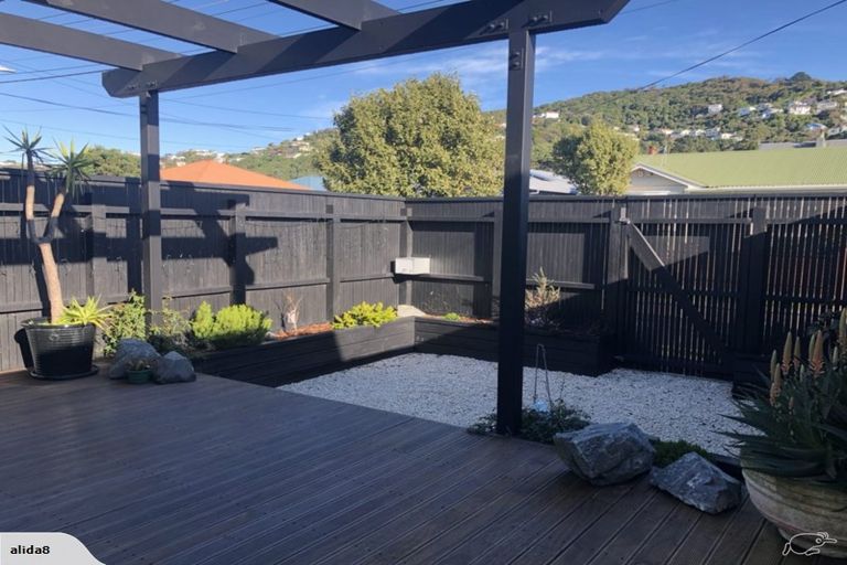 Photo of property in 10 Palm Avenue, Lyall Bay, Wellington, 6022
