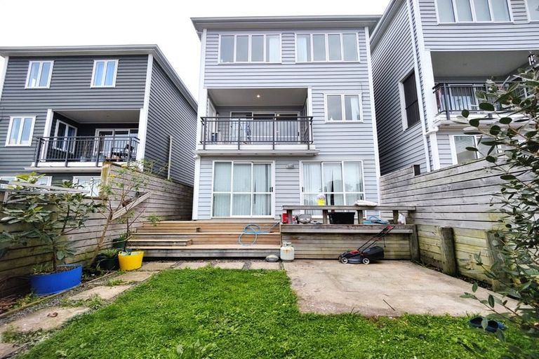 Photo of property in 21 Joseph Street, Flat Bush, Auckland, 2019