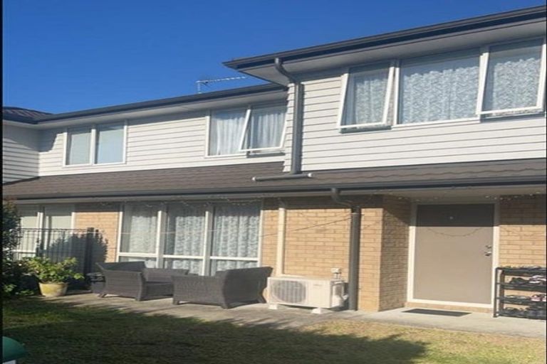 Photo of property in 20 Akeake Lane, Manurewa, Auckland, 2102