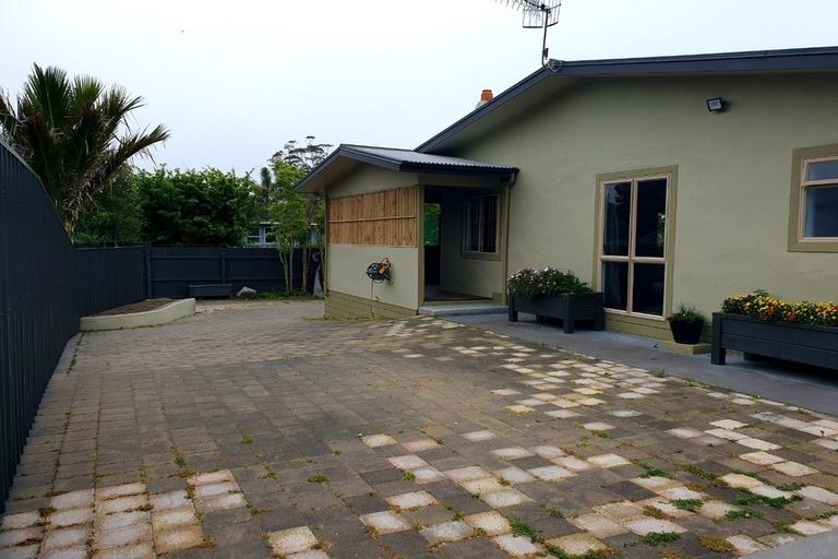 Photo of property in 21 Grange Road North, Haumoana, 4102