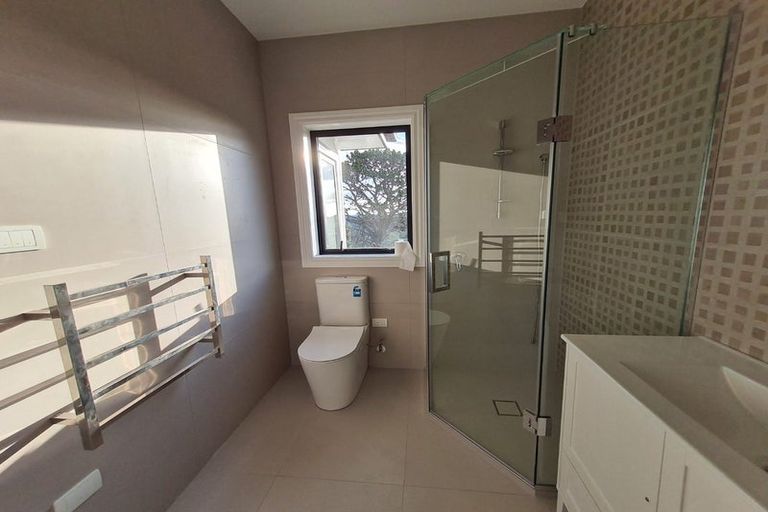 Photo of property in 983 Hibiscus Coast Highway, Waiwera, Orewa, 0994