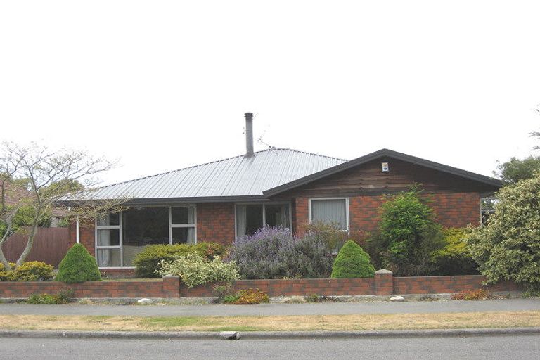 Photo of property in 46 Radiata Avenue, Parklands, Christchurch, 8083