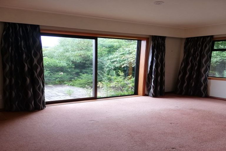 Photo of property in 96 Onslow Road, Khandallah, Wellington, 6035