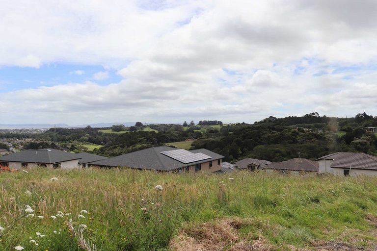 Photo of property in 30 Jabal Crescent, Totara Park, Auckland, 2105
