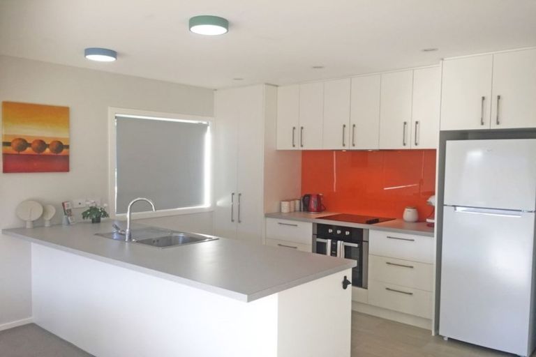 Photo of property in 18 Tarata Grove, Lansdowne, Masterton, 5810