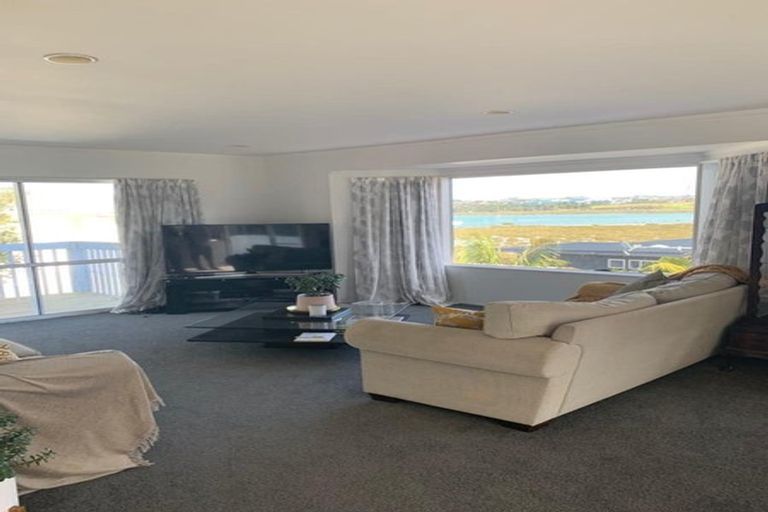 Photo of property in 1/20 Walter Street, Hauraki, Auckland, 0622