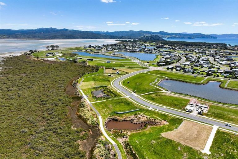 Photo of property in 229 Hamiora Street, Matarangi, 3592