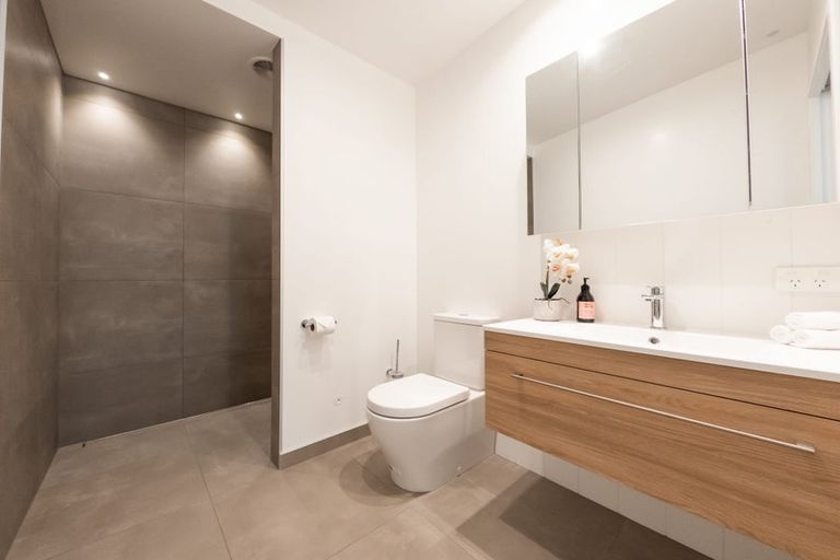 Photo of property in 16 Vanita Drive, Whitianga, 3510