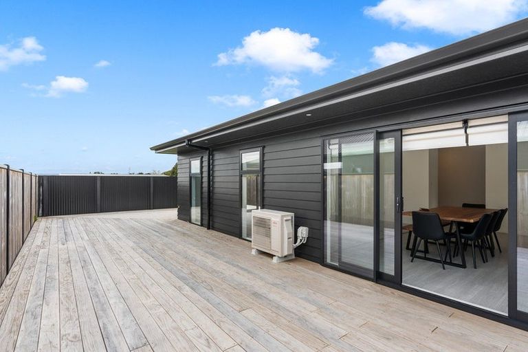 Photo of property in 31 Regent Street, Martinborough, 5711