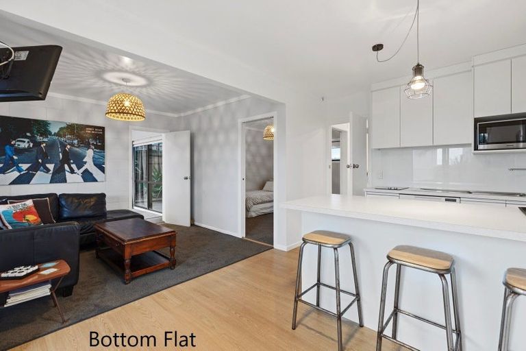 Photo of property in 1055 Papamoa Beach Road, Papamoa Beach, Papamoa, 3118