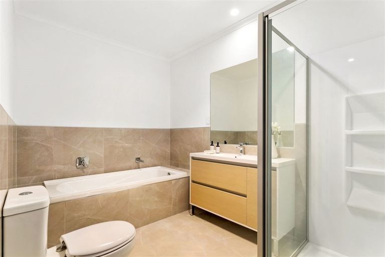 Photo of property in 5 Plover Road, Hobsonville, Auckland, 0616