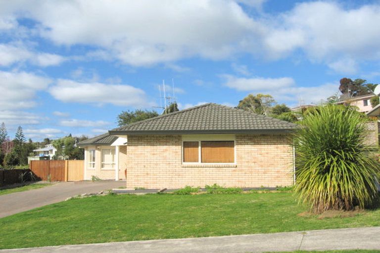 Photo of property in 37 Amberley Crescent, Bethlehem, Tauranga, 3110