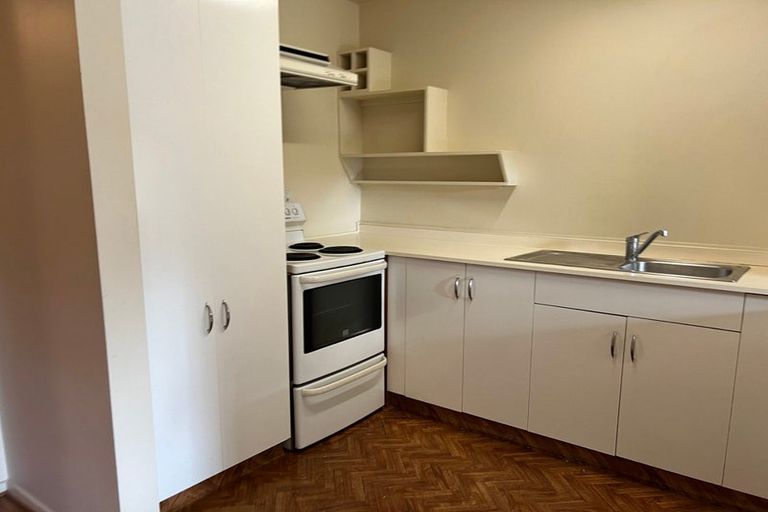 Photo of property in 6/27 Darvel Street, Riccarton, Christchurch, 8011