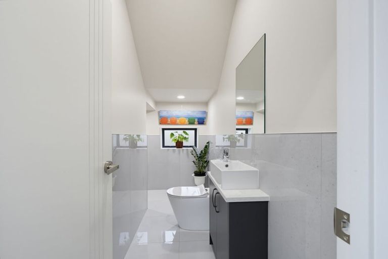 Photo of property in 28 Crossgar Road, Flat Bush, Auckland, 2019