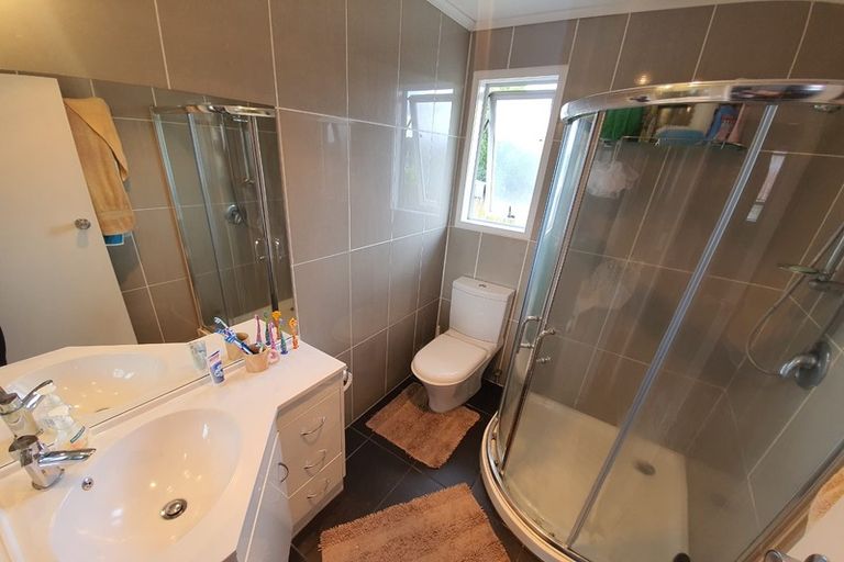 Photo of property in 37 Boundary Road, Opaheke, Papakura, 2113