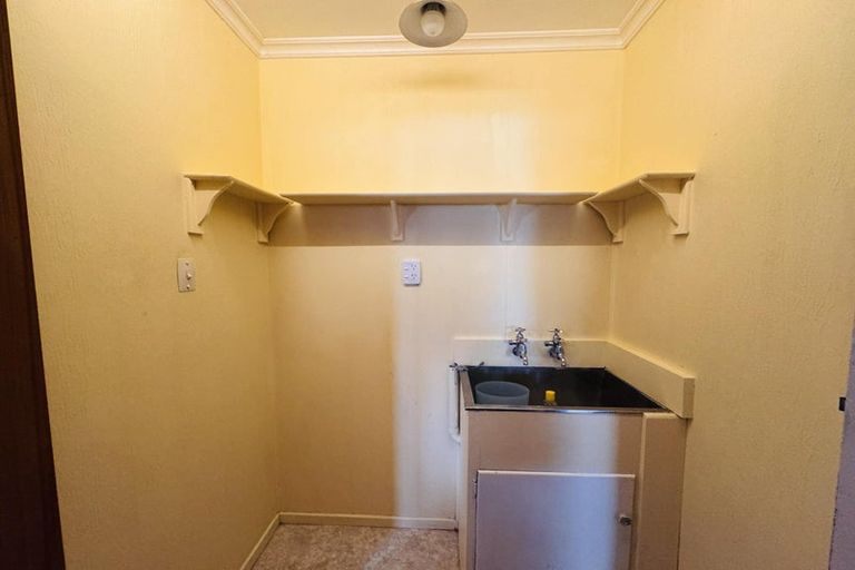 Photo of property in 707 Pioneer Highway, Takaro, Palmerston North, 4412