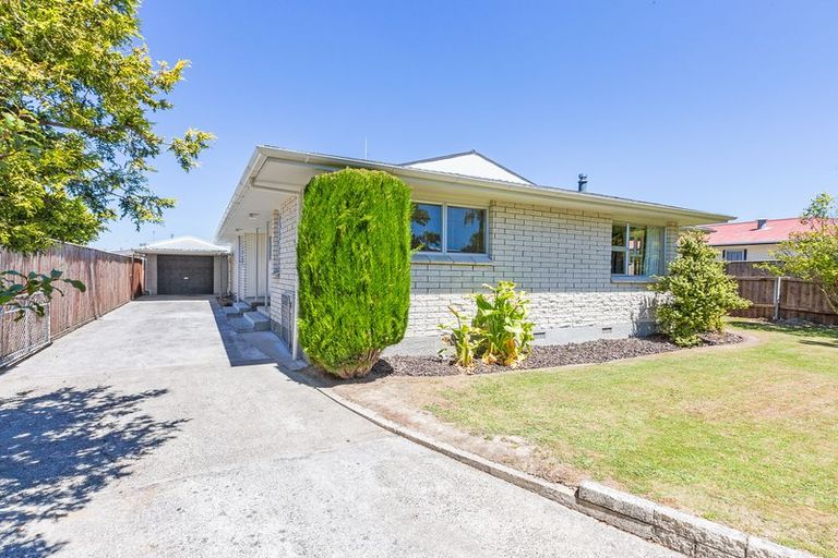 Photo of property in 34 Lockhart Avenue, Milson, Palmerston North, 4414