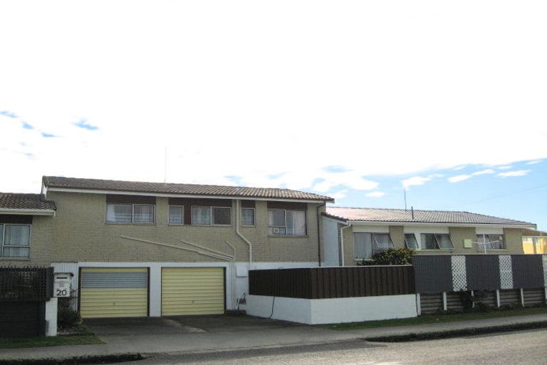 Photo of property in 22 Hood Street, New Brighton, Christchurch, 8061