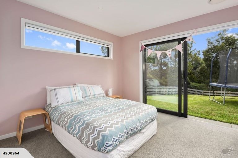 Photo of property in 1237 East Coast Road, Redvale, Albany, 0794