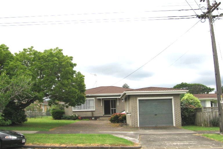 Photo of property in 23 Hamlin Road, Mount Wellington, Auckland, 1060