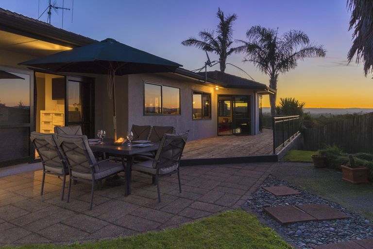 Photo of property in 12 Summerhaven Place, Ohauiti, Tauranga, 3112