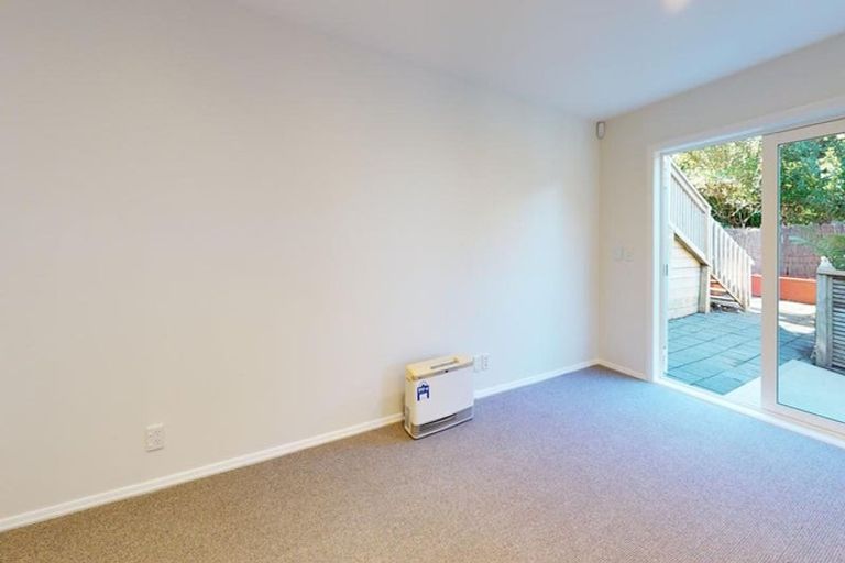 Photo of property in 102 Barnard Street, Wadestown, Wellington, 6012