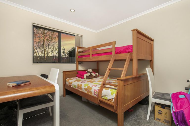 Photo of property in 5a Tiari Place, Mangere East, Auckland, 2024