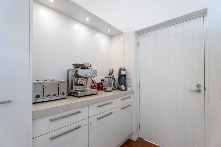 Photo of property in 14 Clipper Place, Whitianga, 3510