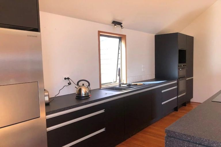 Photo of property in 71 Wairau Road, Oakura, 4314