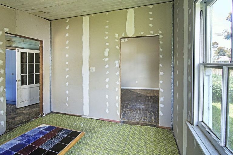 Photo of property in 130 Fitzherbert Street, Featherston, 5710