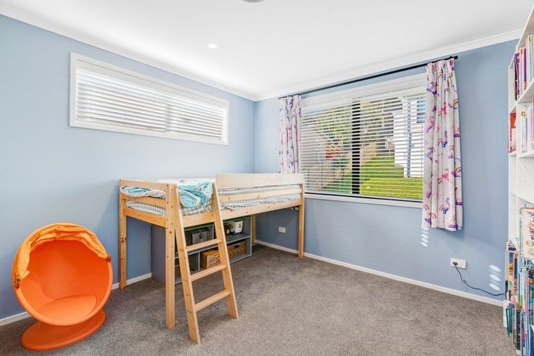 Photo of property in 11 St Julia Court, Helensville, 0800