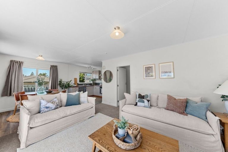 Photo of property in 43a Wallace Place, Westown, New Plymouth, 4310