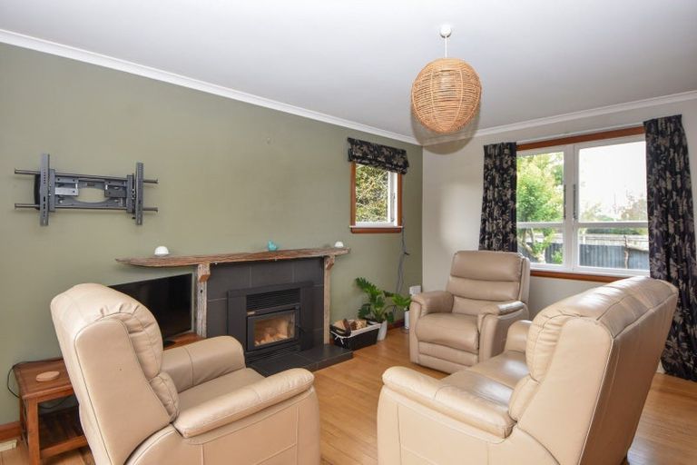 Photo of property in 22 Humphries Street, Greytown, 5712