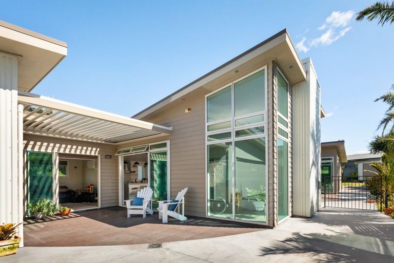 Photo of property in 44 Seaforth Road, Waihi Beach, 3611