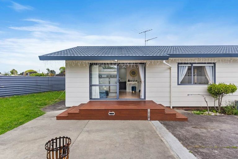 Photo of property in 58a Tironui Road, Takanini, 2112