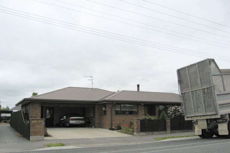 Photo of property in 17b East Belt, Rangiora, 7400