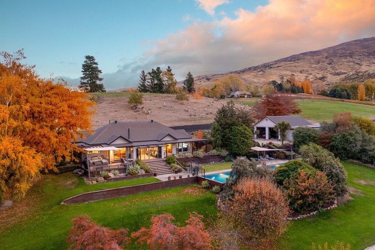 Photo of property in 192 Heaney Road, Cromwell, 9384