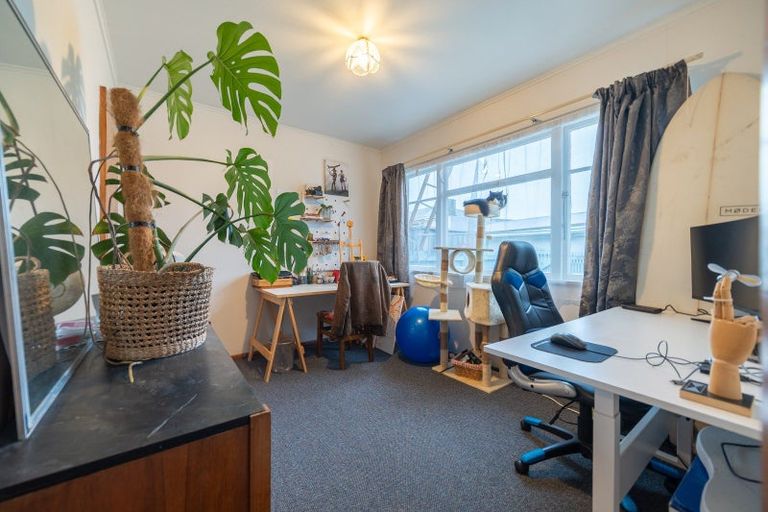 Photo of property in 1/12 Golf Road, Tahunanui, Nelson, 7011